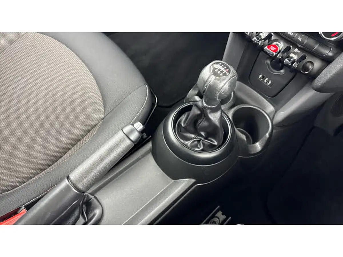 2018-mini-cooper-15-cooper-ss-hatchback-3d-big-9