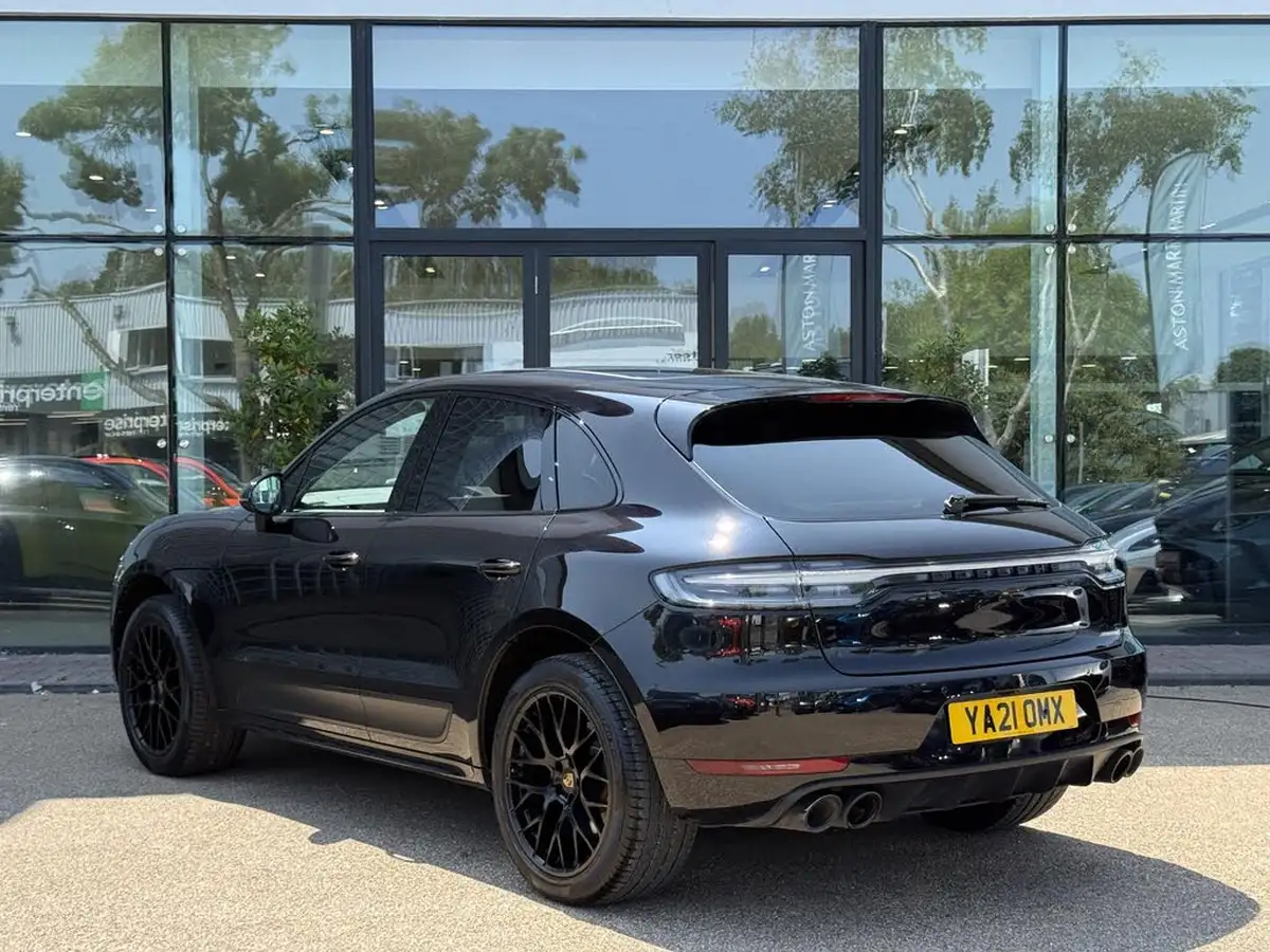 2021-porsche-macan-29-v6-gts-380ps-big-13