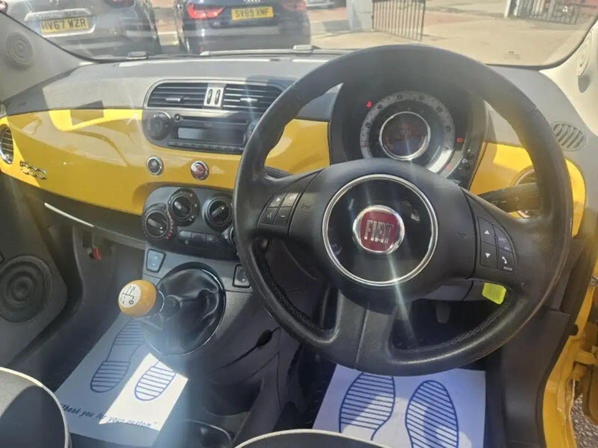 2015-fiat-500-12-lounge-ss-big-11