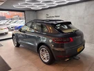 2016-porsche-macan-20-small-2