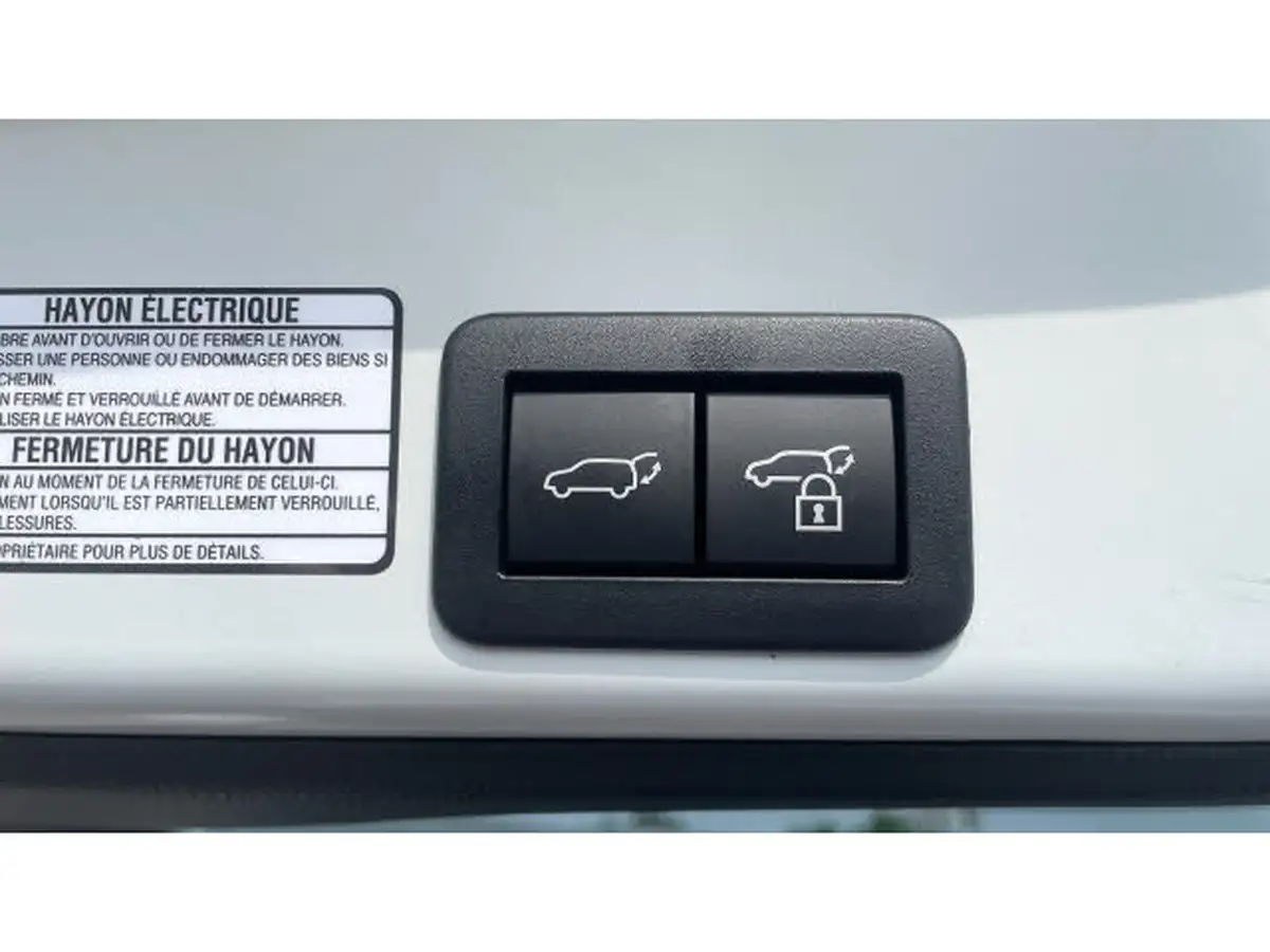 2024-toyota-yaris-cross-15-vvt-i-excel-awd-i-big-41