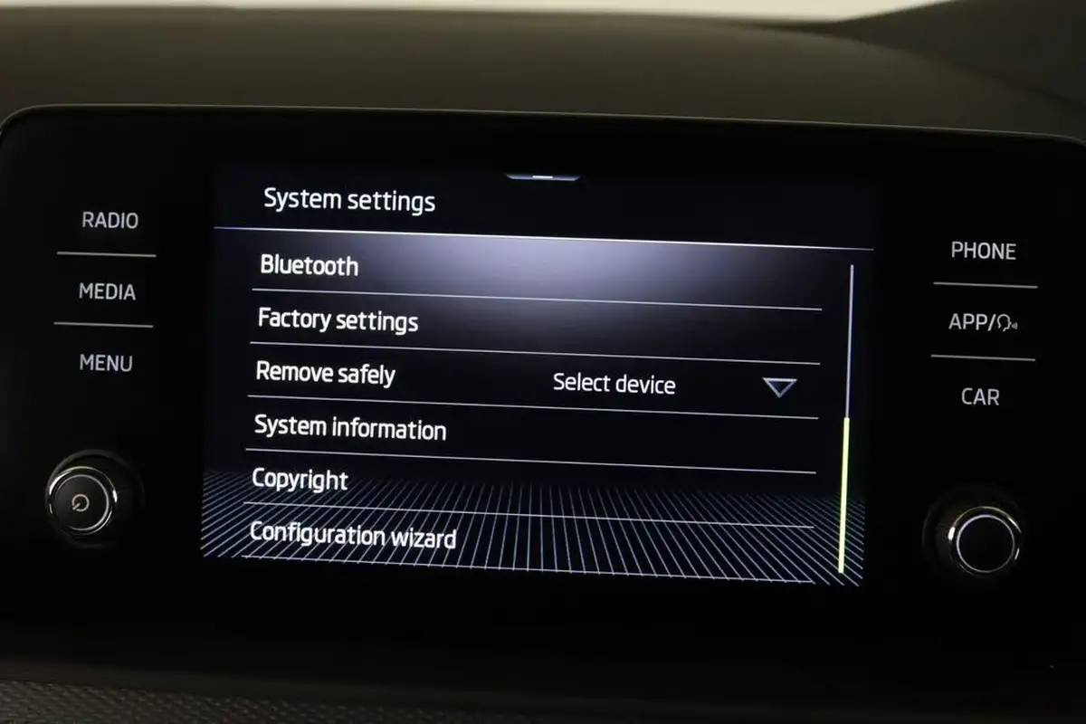 2023-skoda-scala-15-tsi-se-big-31