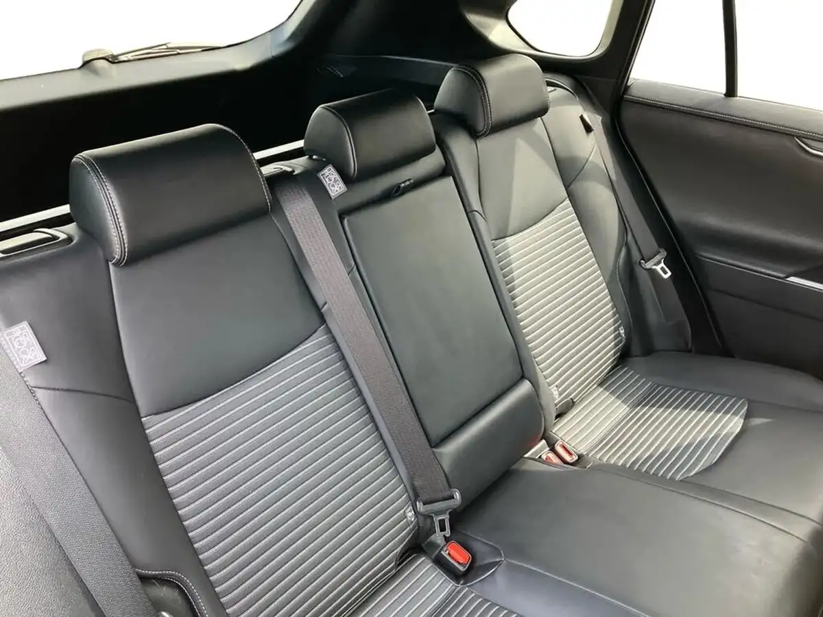 2021-toyota-rav4-25-vvt-i-black-edition-215bhp-big-21