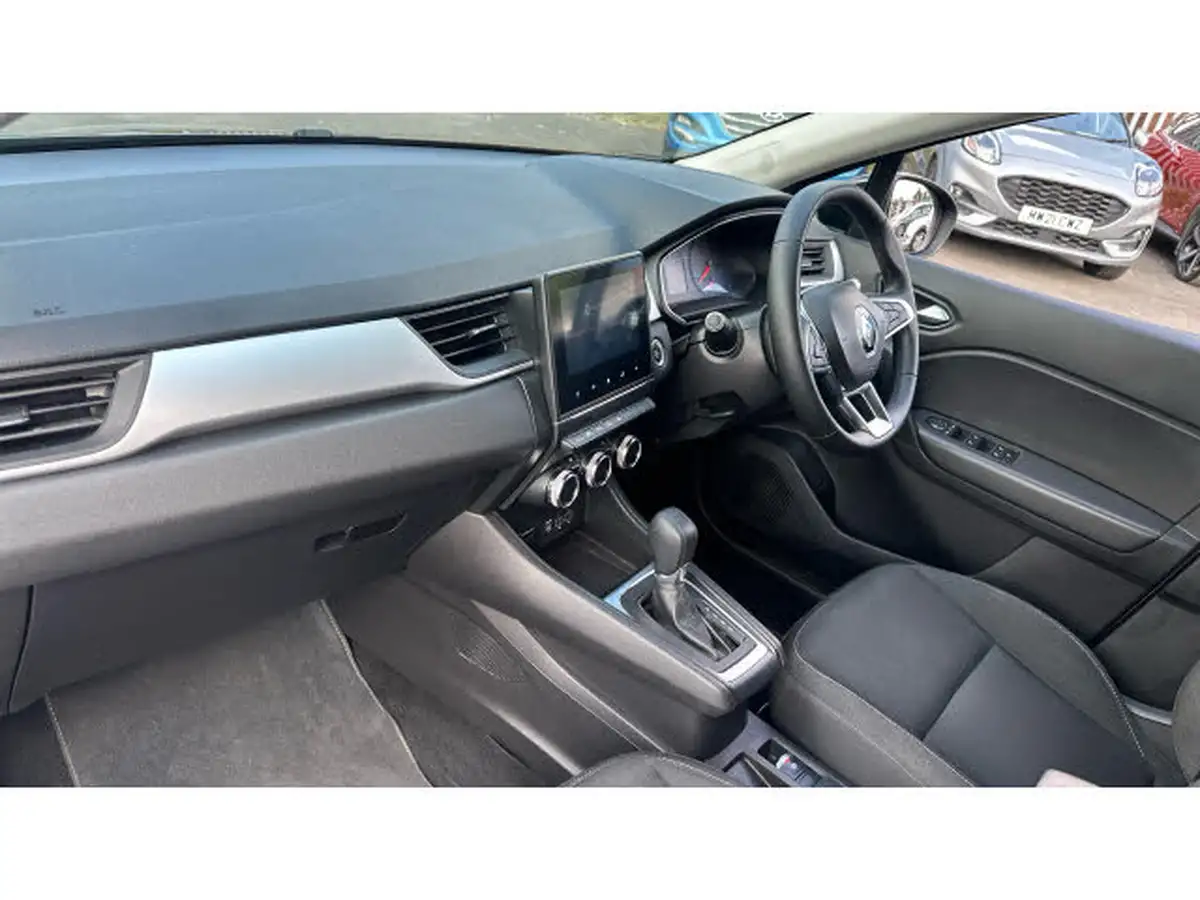 2021-renault-captur-13-tce-iconic-130bhp-edc-auto-big-8
