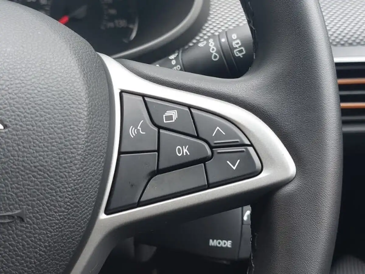 2023-dacia-sandero-stepway-10-tce-expression-90bhp-big-18