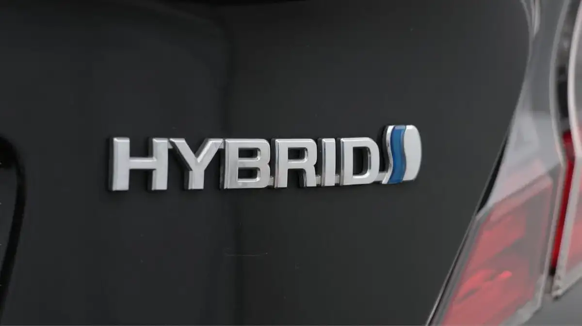 2019-toyota-c-hr-18-vvt-i-excel-big-23