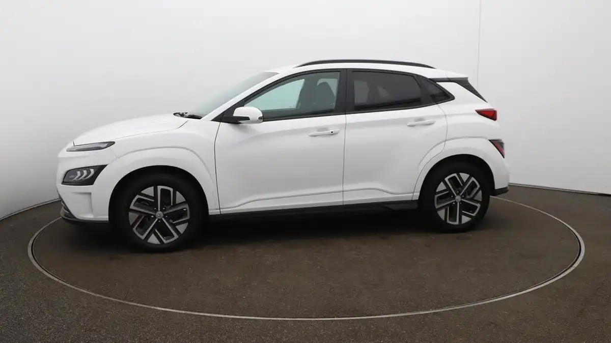 2021-hyundai-kona-e-premium-204ps-64kwh-7kw-obc-big-66