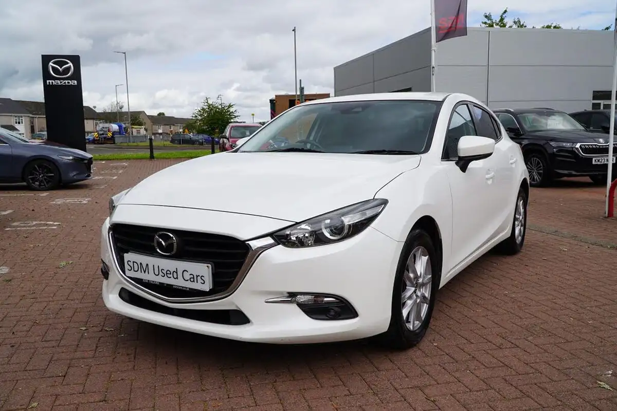 2017-mazda-mazda3-20-se-l-nav-hatchback-5d-big-4