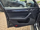 2017-skoda-octavia-20tdi-vrs-estate-small-25