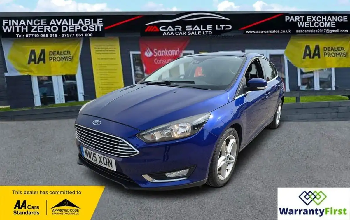 2015-ford-focus-10-titanium-t-125ps-hatchback-big-1