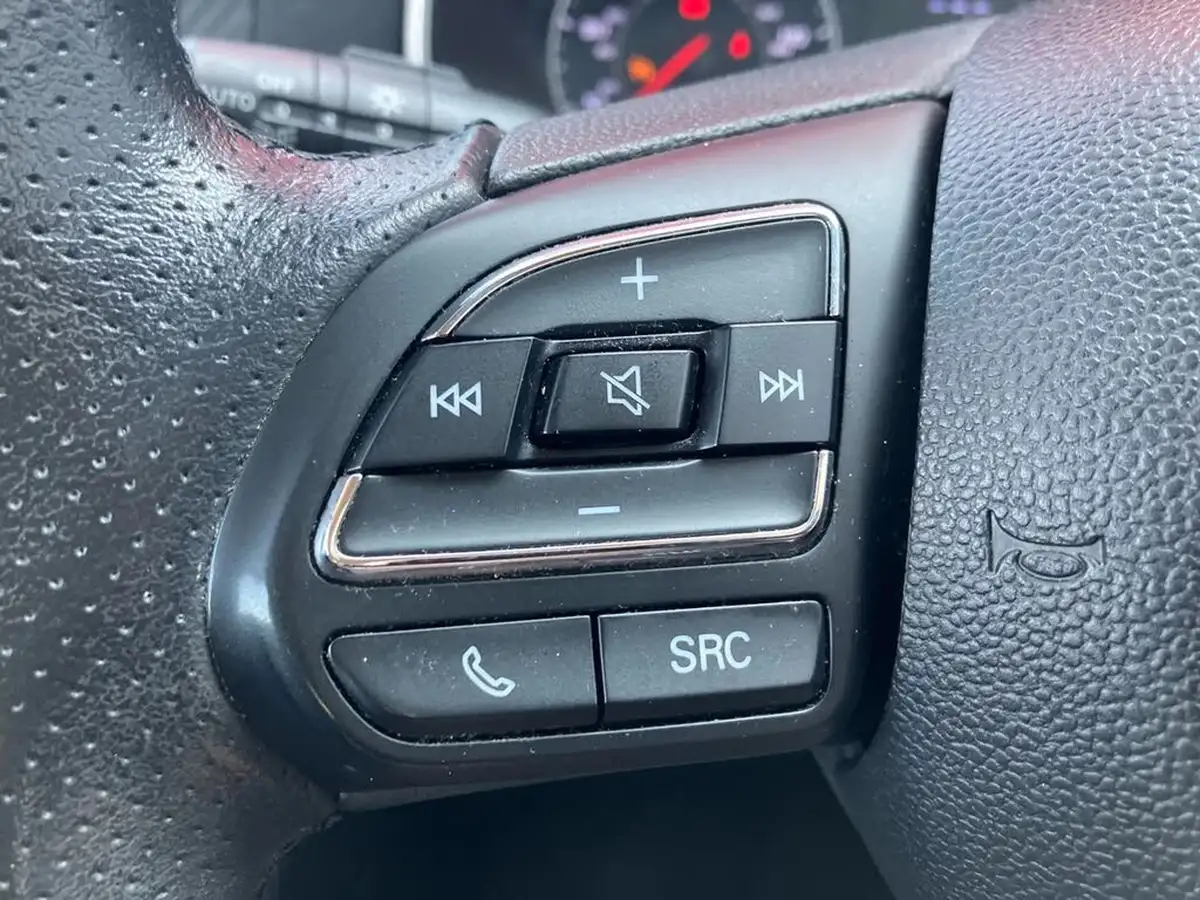 2018-mg-zs-suv-15-vti-tech-exclusive-big-18