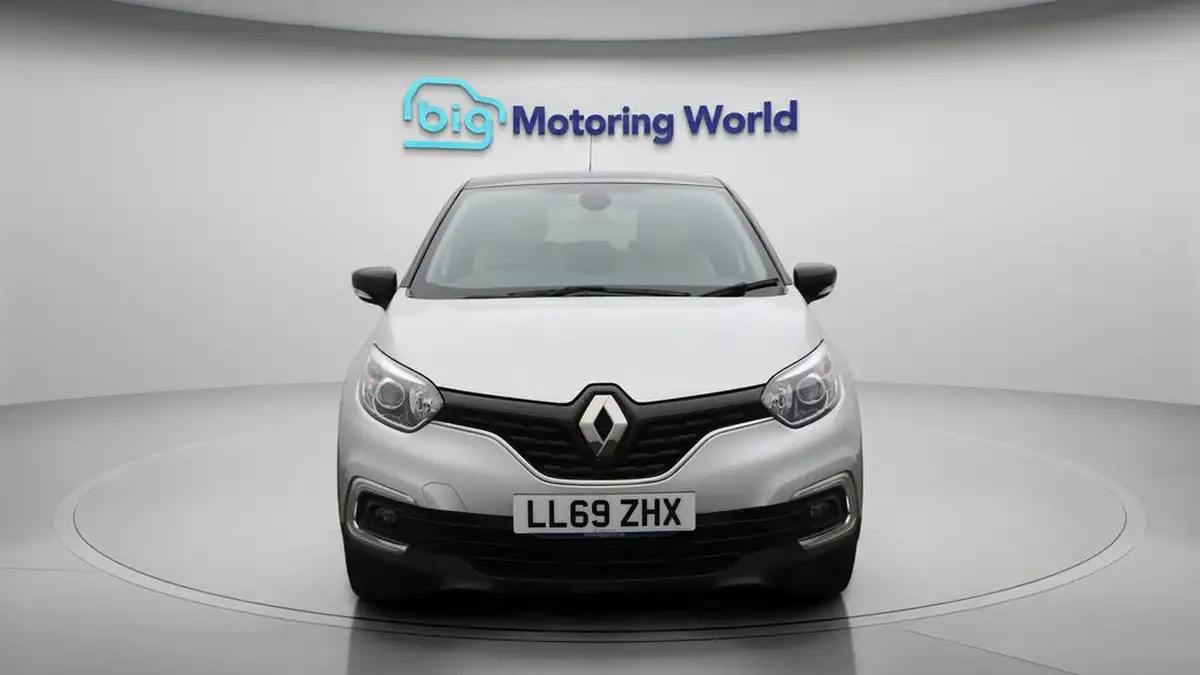 2019-renault-captur-13-tce-iconic-150bhp-ss-edc-auto-big-2