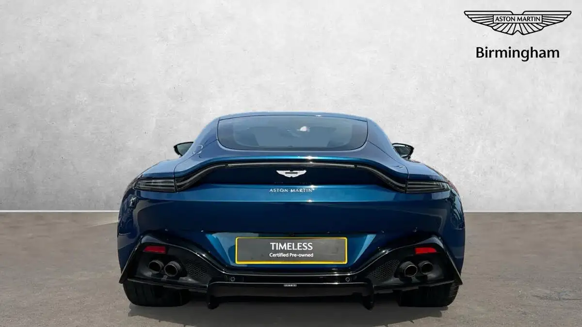 2019-aston-martin-vantage-40-v8-vantage-big-12