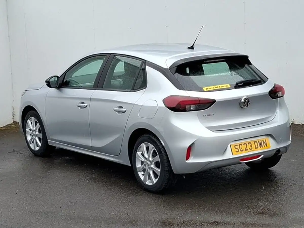2023-vauxhall-corsa-12i-design-big-1