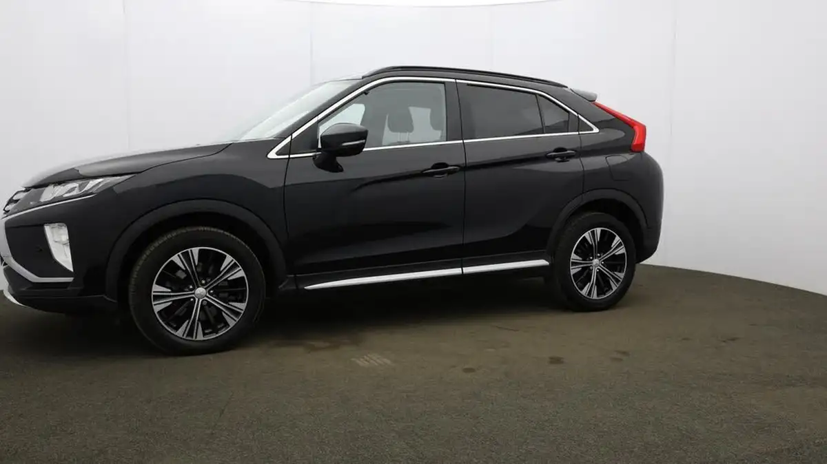 2021-mitsubishi-eclipse-cross-15-4-big-35