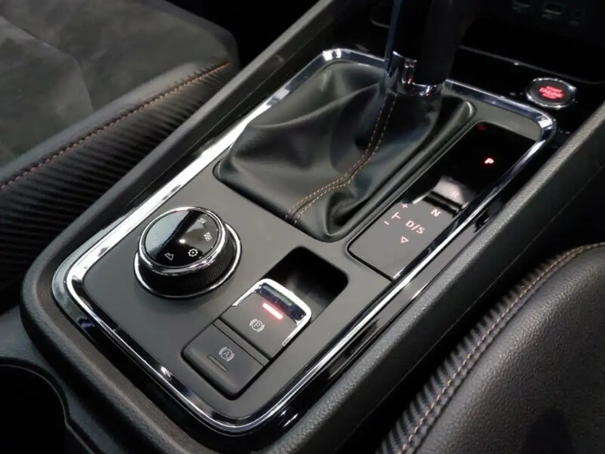 2019-seat-cupra-ateca-20-tsi-comfort-sound-pack-big-15