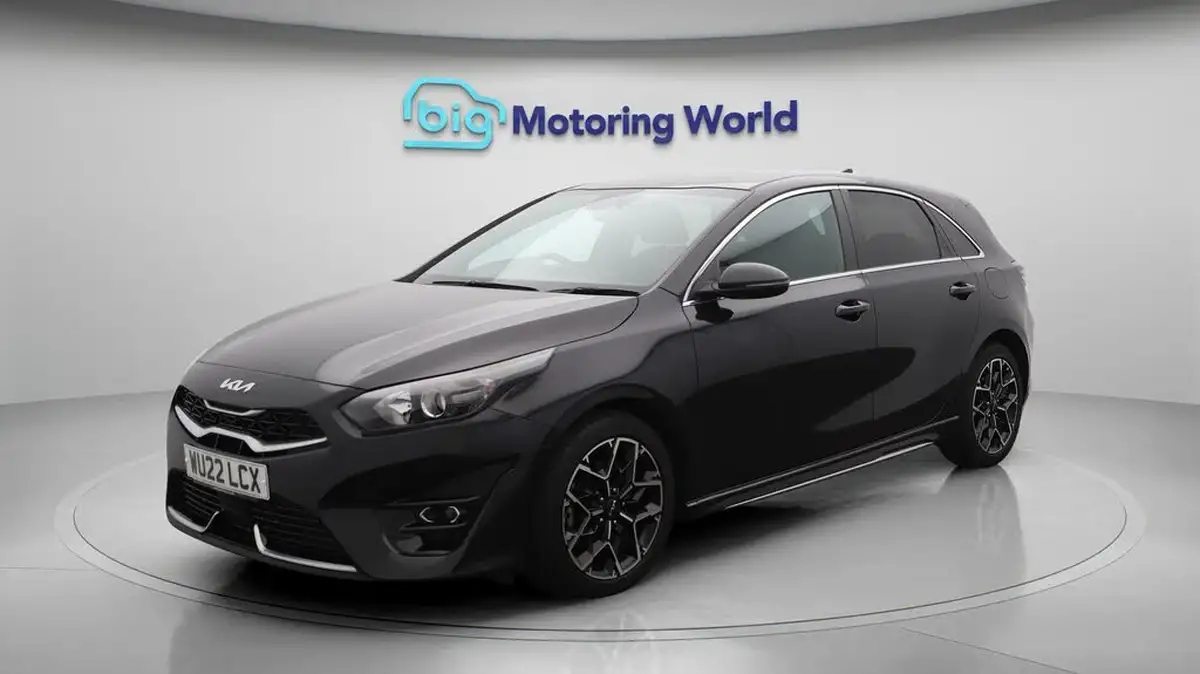 2022-kia-ceed-15-t-gdi-gt-line-big-3