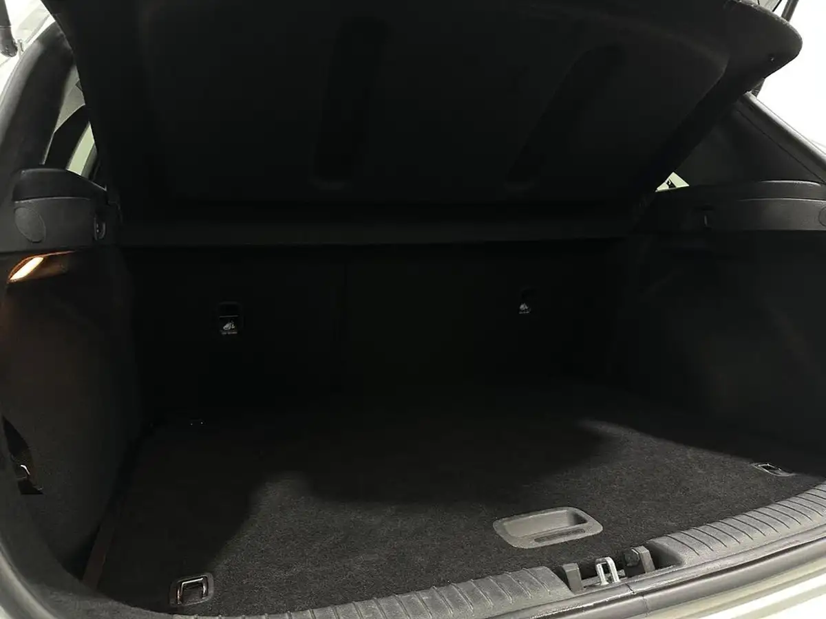 2023-kia-ceed-15-t-gdi-3-158bhp-hatchback-big-44