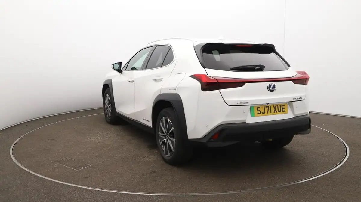 2021-lexus-ux-300e-e-ux-big-61