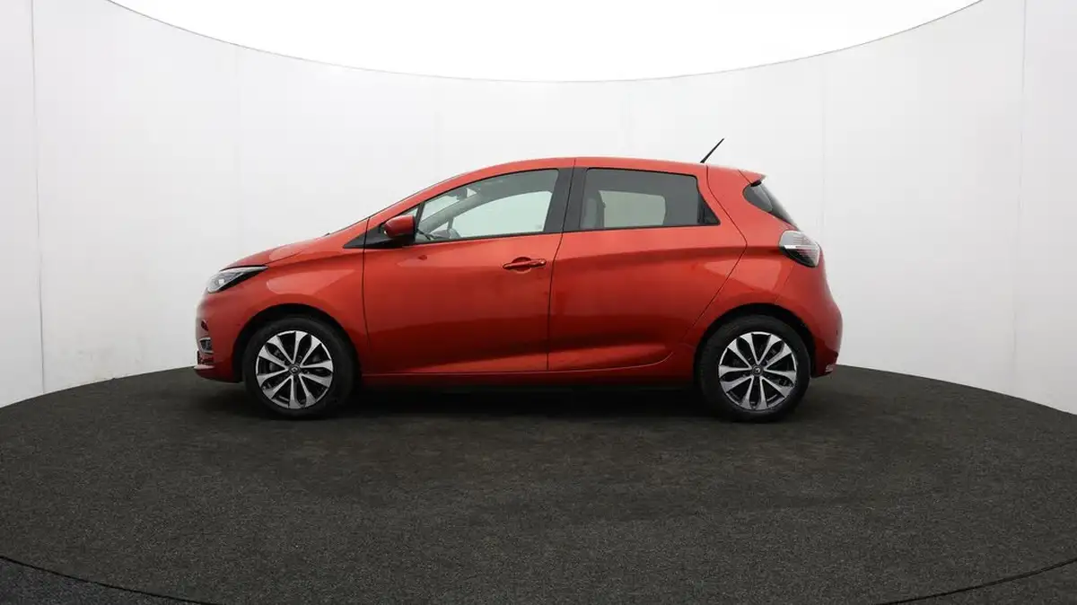 2022-renault-zoe-e-gt-line-big-70
