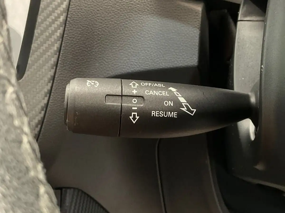 2018-mg-zs-suv-10t-gdi-excite-big-39