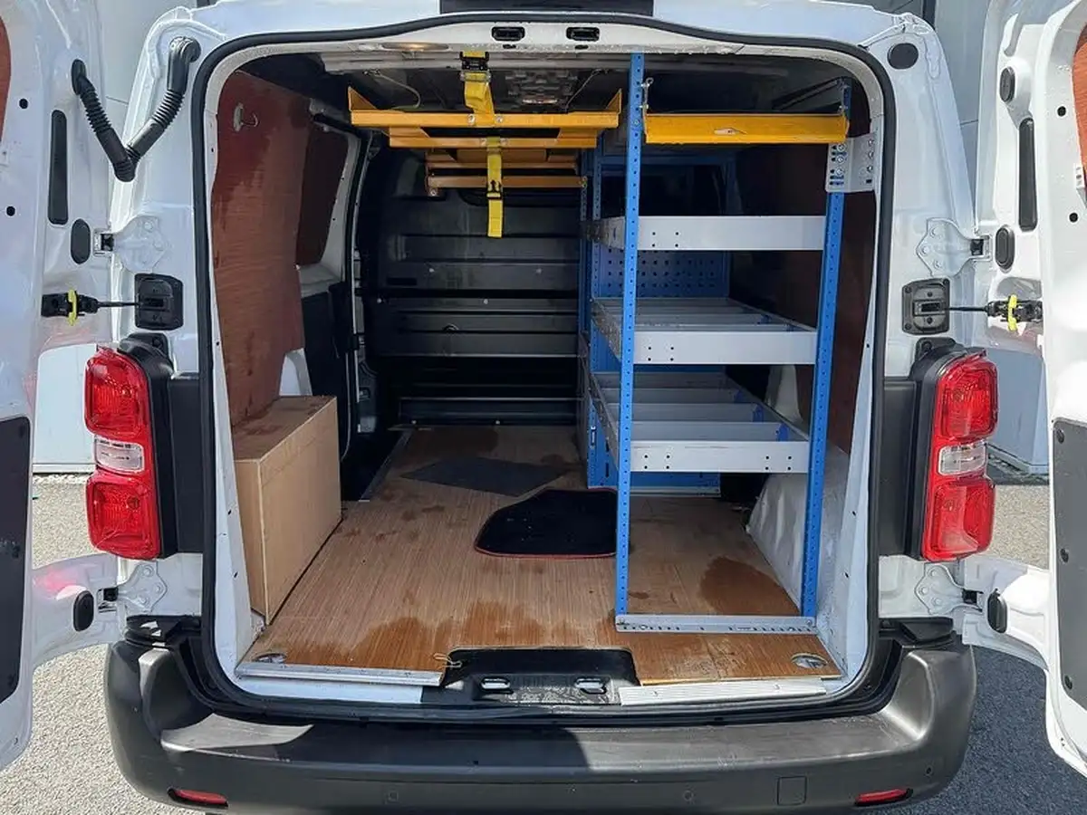 2022-vauxhall-vivaro-20td-3100-l1h1-dynamic-big-16