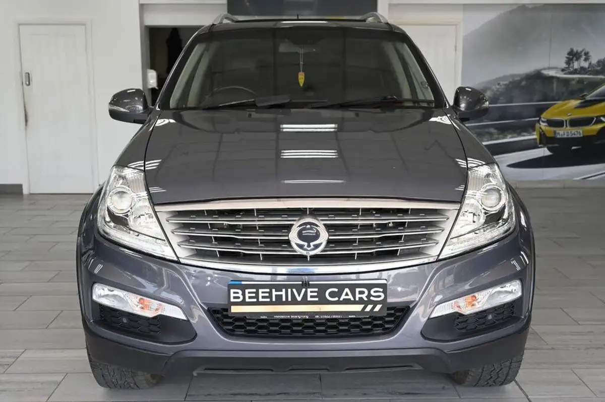 2017-kgm-ssangyong-rexton-w-22td-elx-big-5