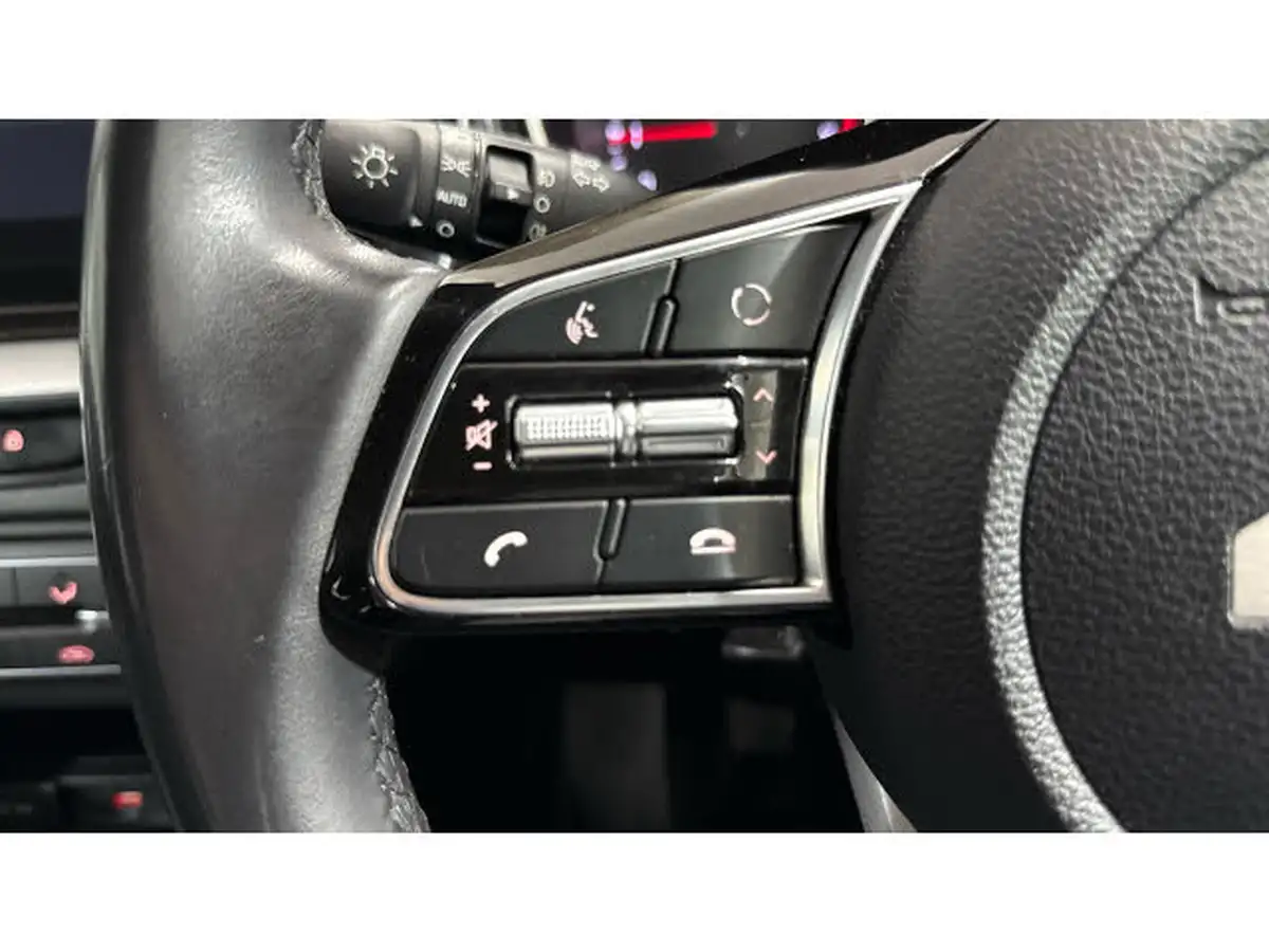2022-kia-xceed-10-t-gdi-2-big-24