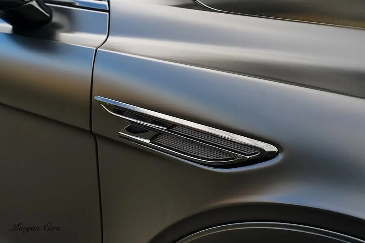 2024-bentley-bentayga-40-v8-s-big-3