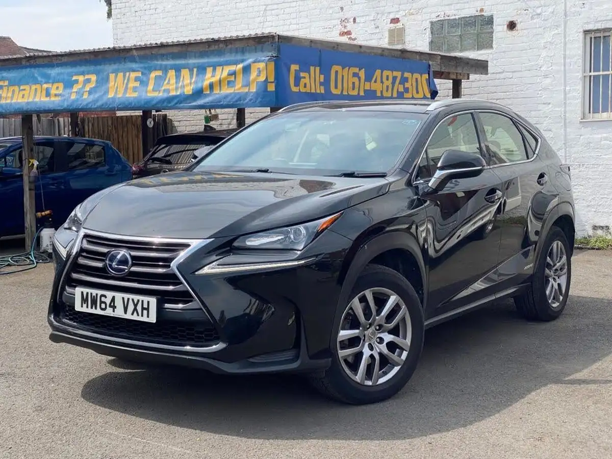 2015-lexus-nx-300h-25-se-194bhp-big-2