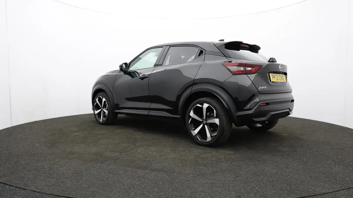 2021-nissan-juke-10-dig-t-tekna-big-76