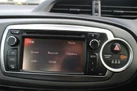 2012-toyota-yaris-133-tr-vvt-i-5d-small-17