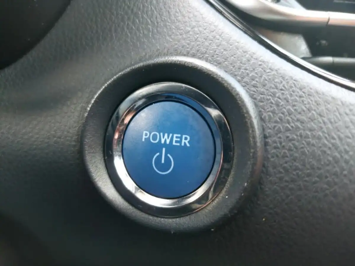 2022-toyota-c-hr-20-vvt-i-design-big-11
