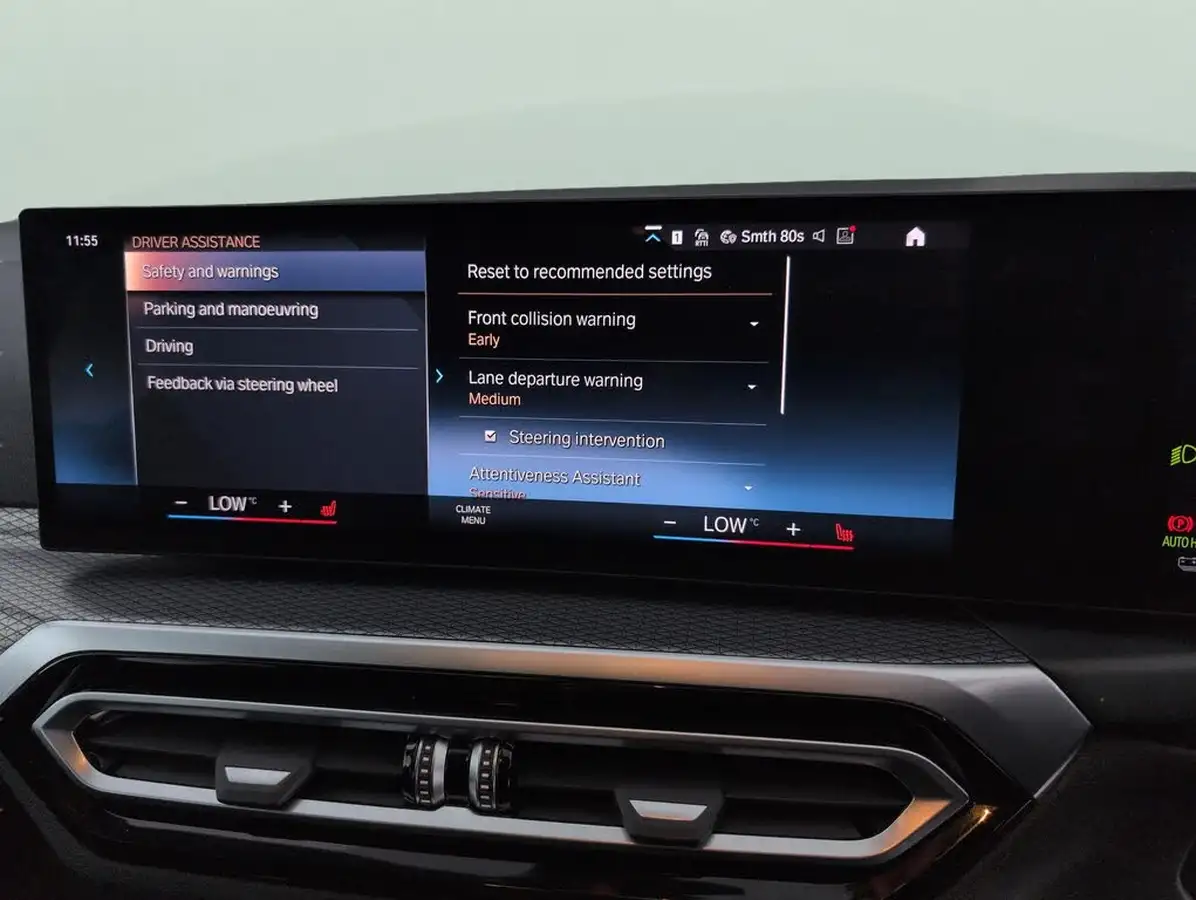 2022-bmw-i4-e-edrive40-m-sport-big-30