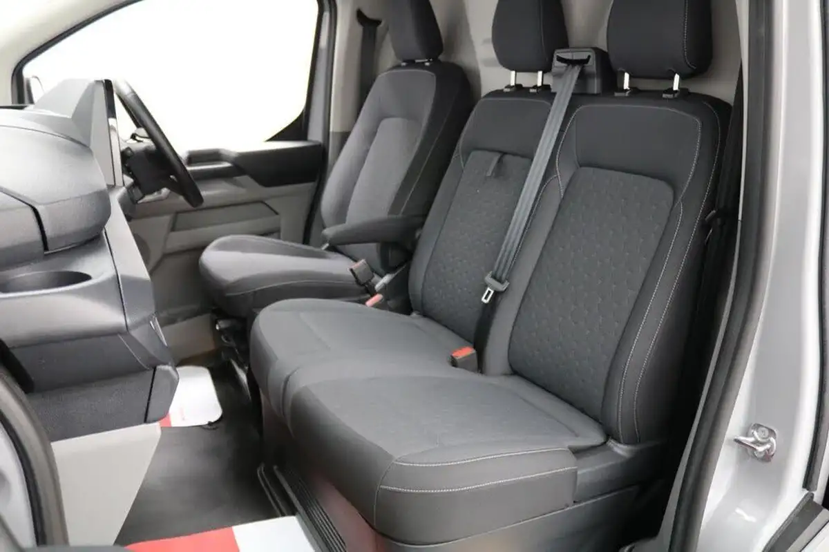 2024-ford-transit-custom-20tdci-320-l1h1-limited-136pseu6e-panel-van-1996cc-auto-big-20