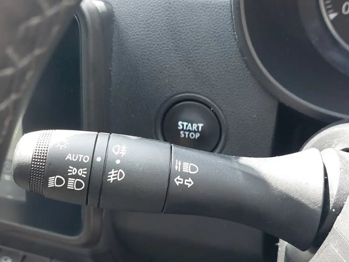 2022-dacia-duster-13-tce-prestige-130bhp-big-15