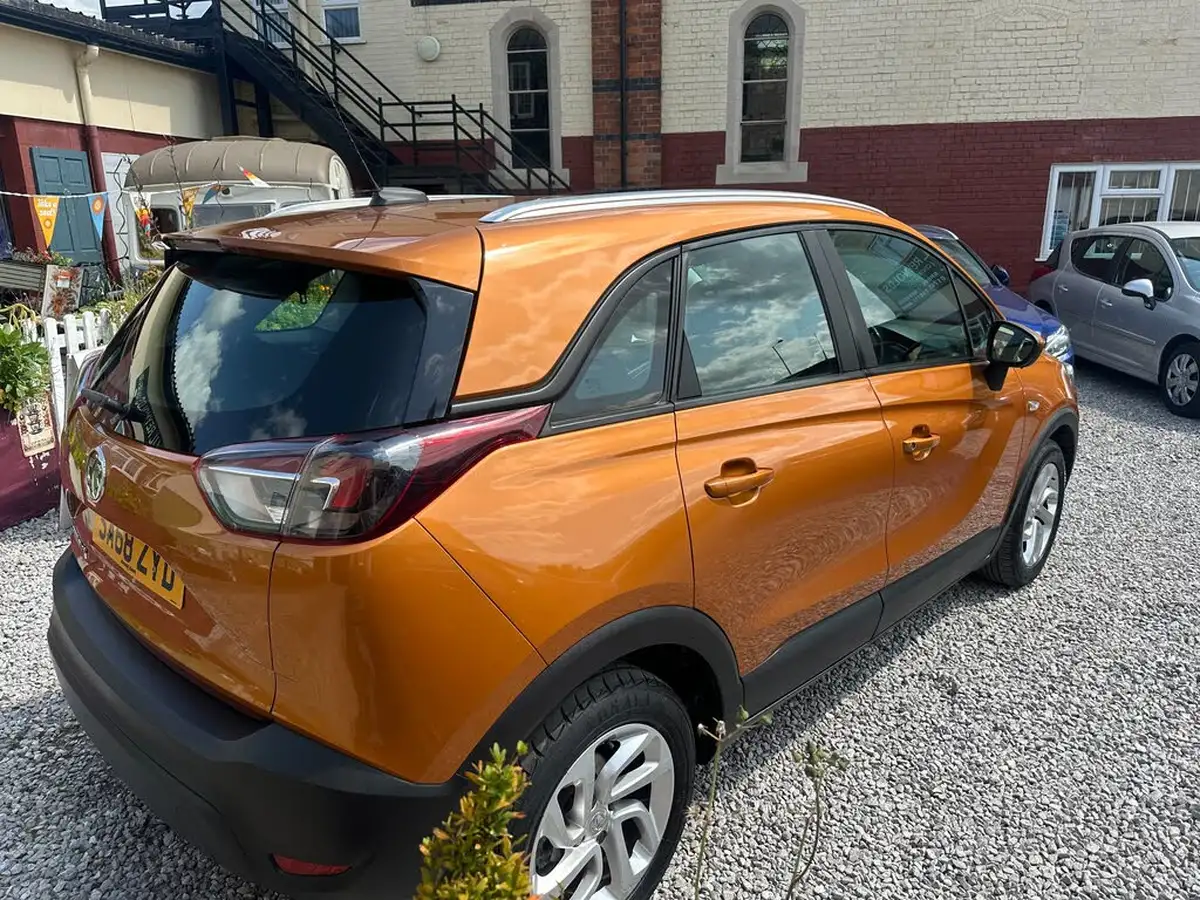 2018-vauxhall-crossland-x-12-se-83ps-big-20
