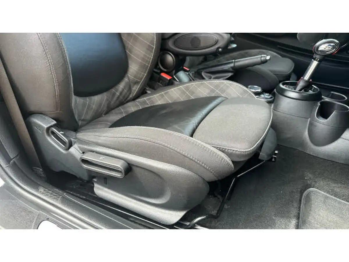 2018-mini-cooper-20-cooper-s-series-ii-ss-hatchback-3d-sport-auto-big-30