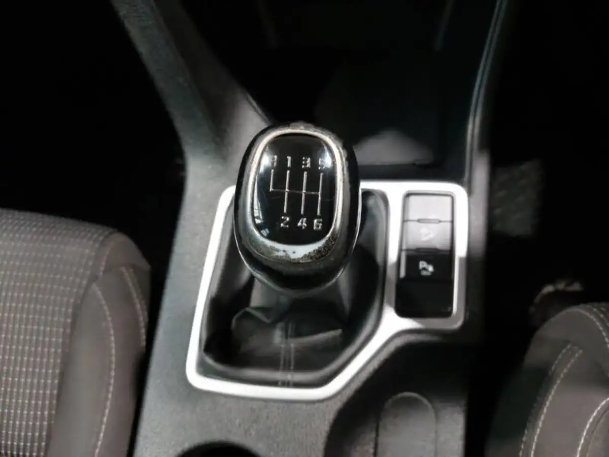 2021-kia-sportage-16-gdi-2-big-12