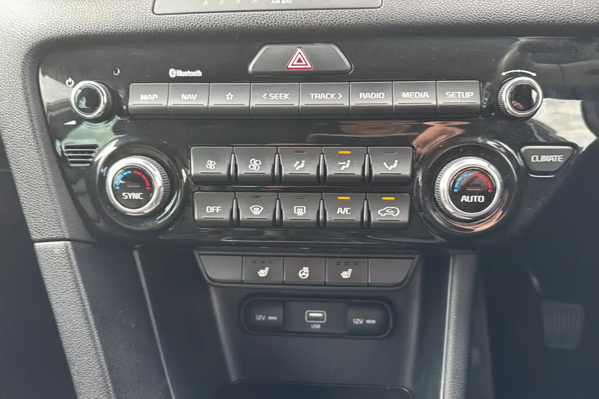 2020-kia-sportage-16-t-gdi-3-big-15
