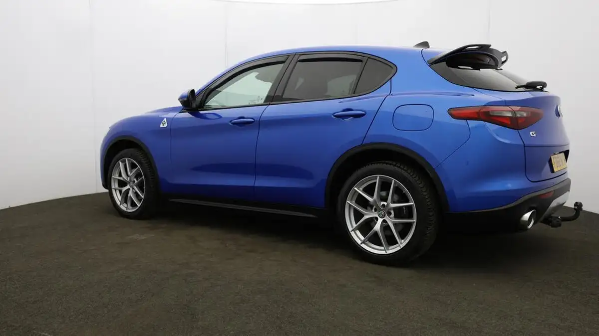 2018-alfa-romeo-stelvio-20-milano-ss-big-69