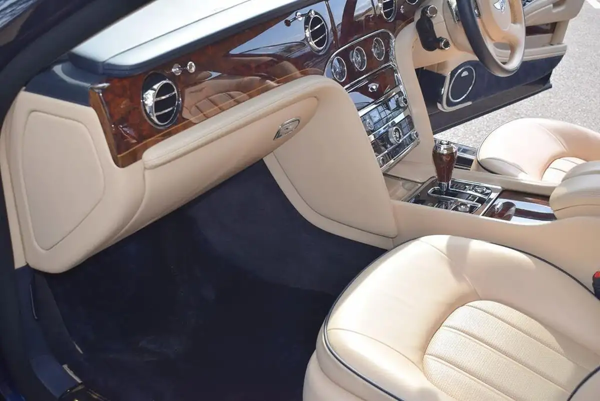 2011-bentley-mulsanne-675-big-21