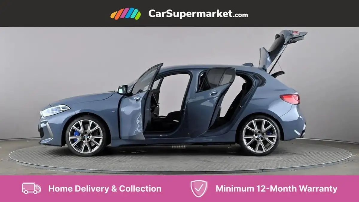 2022-bmw-1-series-20-m135i-xdrive-big-8