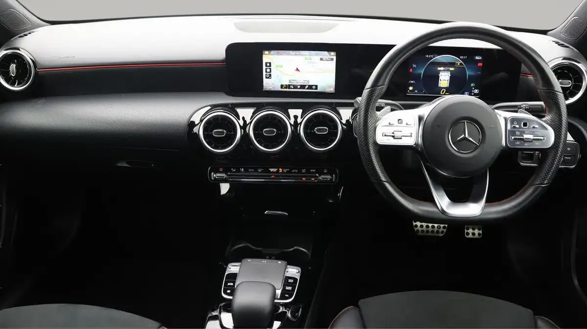 2019-mercedes-benz-a-class-20-a220-amg-line-hatchback-5d-big-13