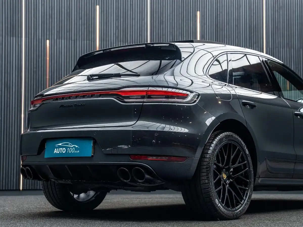 2020-porsche-macan-29-v6-turbo-big-17