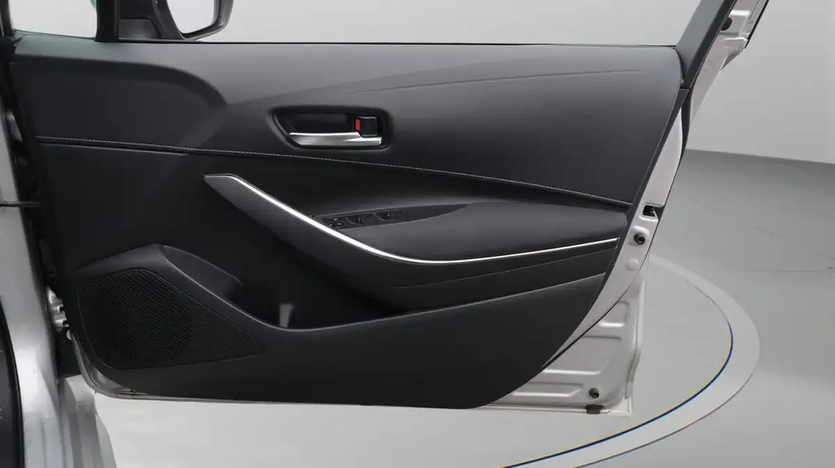 2021-toyota-corolla-18-vvt-i-icon-tech-spare-wheel-touring-sports-5d-big-15