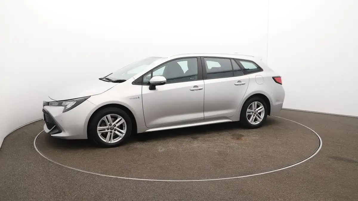 2021-toyota-corolla-18-vvt-i-icon-tech-spare-wheel-touring-sports-5d-big-67