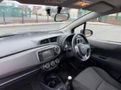 2013-toyota-yaris-133-tr-vvt-i-5d-small-13