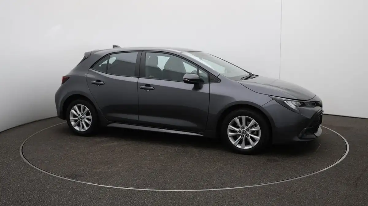 2023-toyota-corolla-18-vvt-i-icon-138bhp-hatchback-5d-big-46