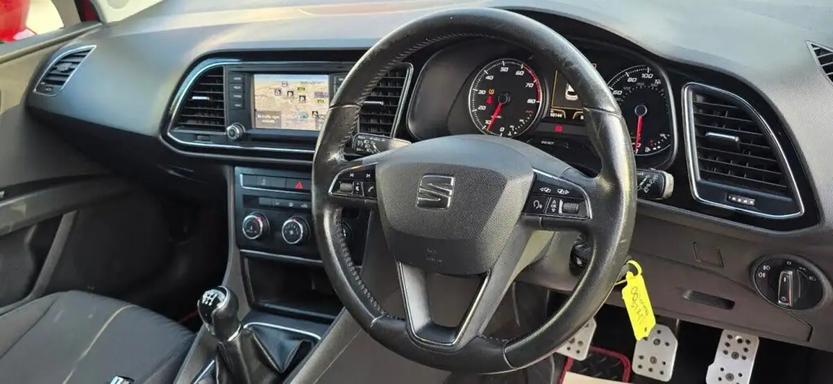2015-seat-leon-12-se-tech-pack-tsi-110ps-hatchback-5d-big-19